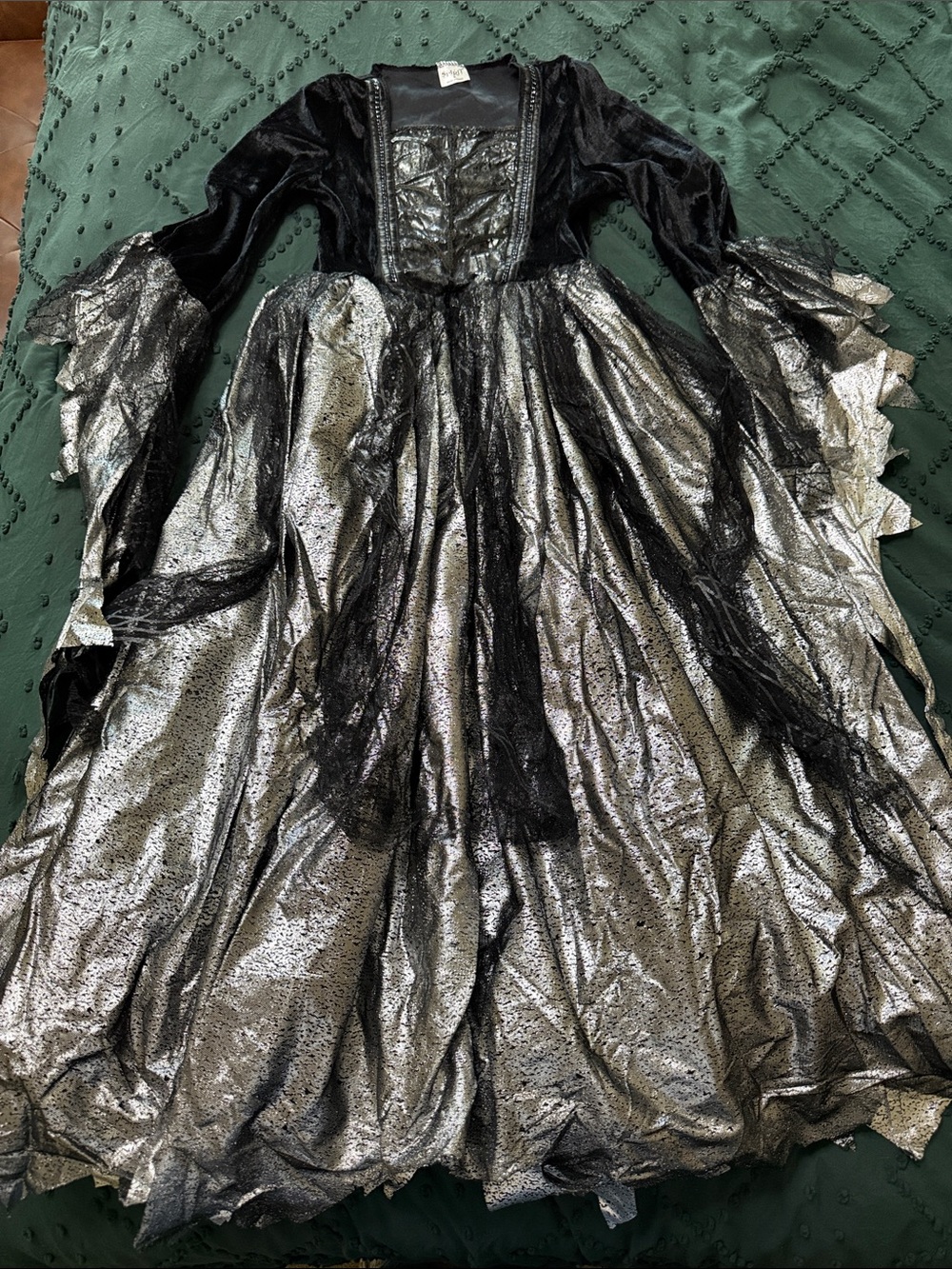 SPIRIT Halloween Kids Black and Silver Witch Costume Dress